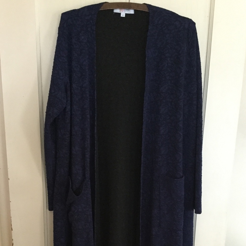 LuLaRoe Navy Blue textured Sarah Sz M
